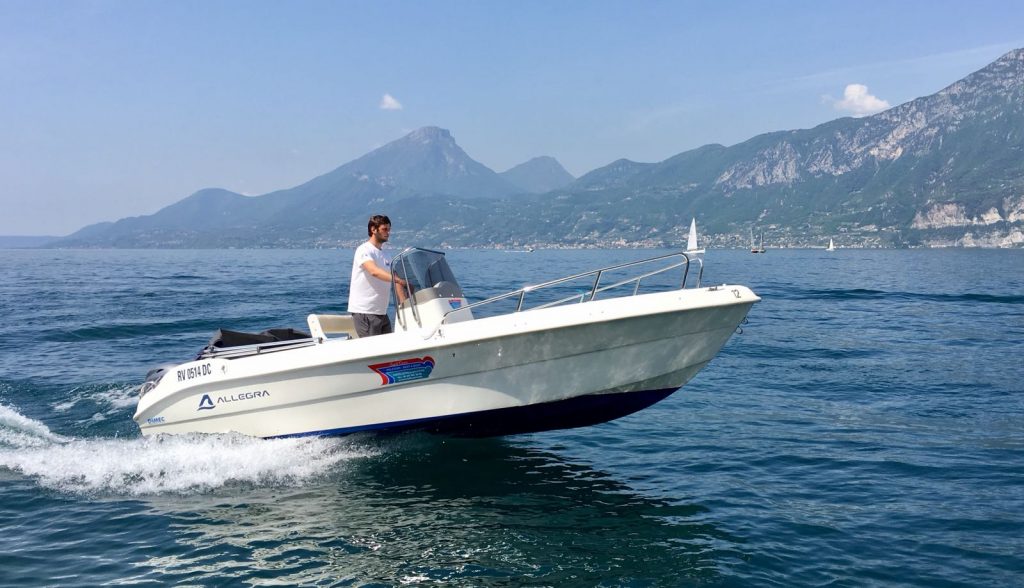 Allegra 5.60 - Boat rental in Brenzone on Lake Garda Boat Rent